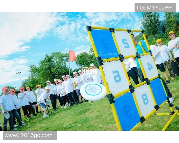 武汉飞盘队的蜕变之旅:从草根团队到竞技先锋的真实记录 武汉飞盘队的蜕变之旅:从草根团队到竞技先锋的真实记录