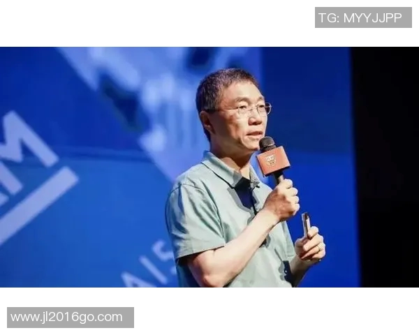 滑板与人生的交响曲：吴军的深度对话与成长故事