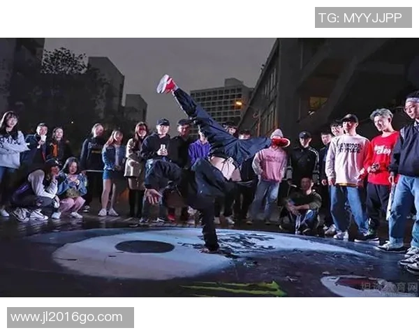 街舞热议:上海街舞队心理素质引发的争议与反思 街舞热议:上海街舞队心理素质引发的争议与反思