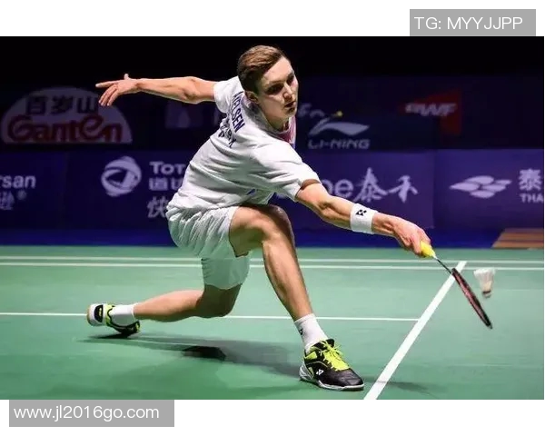 重庆羽毛球队耐力训练揭秘助力运动员突破极限展现风采 重庆羽毛球队耐力训练揭秘助力运动员突破极限展现风采