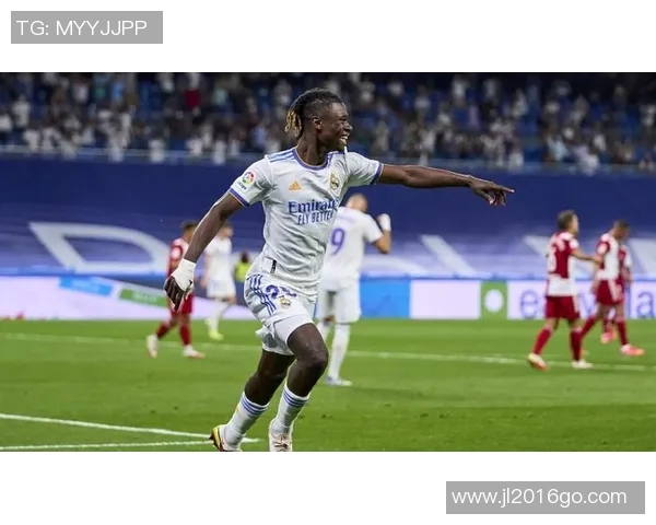 卡马文加：年轻天才在足球世界中的崛起与未来展望