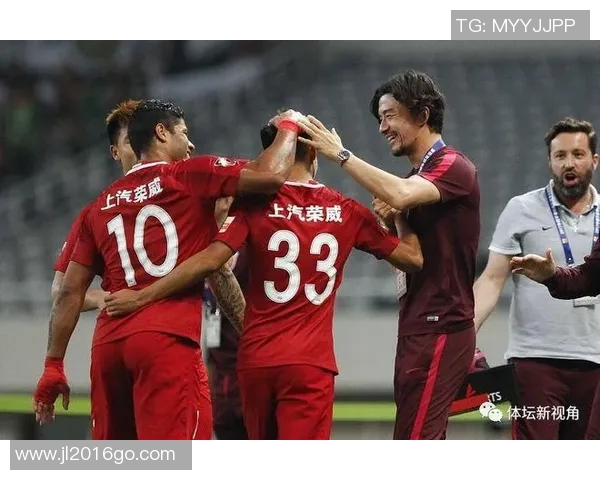 江苏舜天与上港的激烈对决谁将赢得这场足球盛宴的胜利