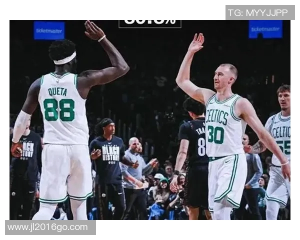 篮网与绿军精彩对决全场回放分析与精彩瞬间回顾