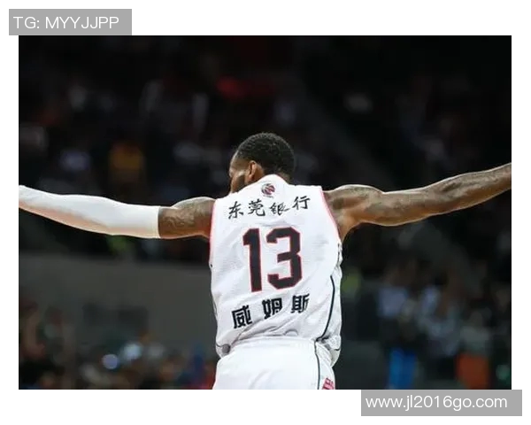 贝西克与布尔萨激战正酣比分悬念迭起引发球迷热议