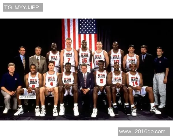 赵岩昊的篮球之路与成长故事探秘他如何在赛场上绽放光芒与激情