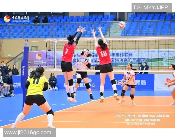 重庆排球队技术水平创新高排球技术排名再创佳绩引发关注